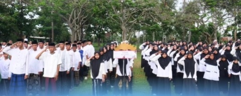 Ribuan Santri Meriahkan Hari Santri 2025 di Bandar Lampung