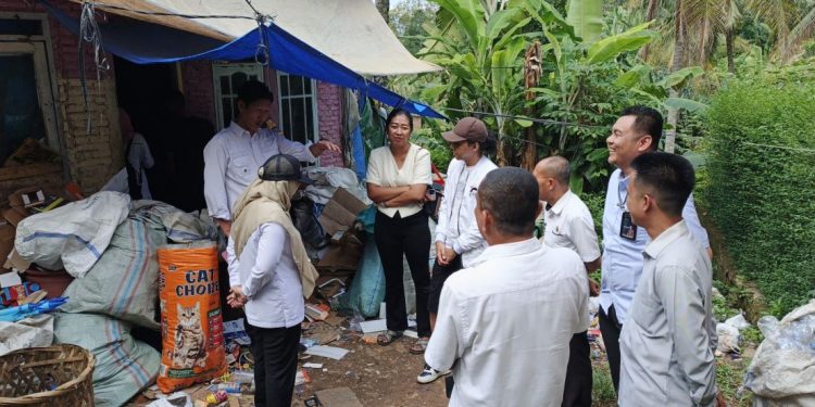 Viral Dugaan Bullying di SMPN 13, Pihak Sekolah : Gina Tidak Dikeluarkan Tapi Mengundurkan Diri Untuk Mondok