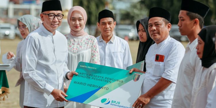 Gubernur Mirza Ajak Santri Lampung Kawal Peradaban Bangsa