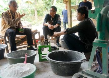 Rektor Itera Dorong Inovasi Tepung Mocaf untuk Tingkatkan Kesejahteraan Petani Singkong Lampung