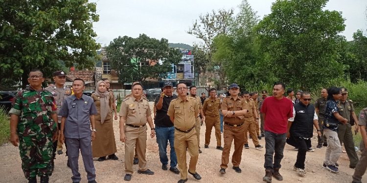 Indikasi Tambang Ilegal: Pemkot Bandar Lampung Hentikan Pengerukan Bukit Batu di Sukabumi