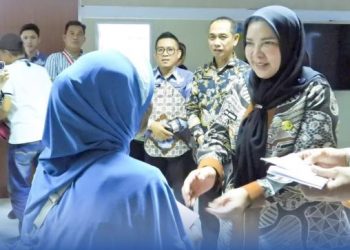 Bebaskan Warga dari Putus Sekolah: Walikota Eva Siapkan 15.000 Kuota Beasiswa di Tahun 2026