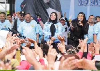 Walikota Eva Buka Lomba Senam Tabolabale, Ajak Warga Sehat dan Kreatif