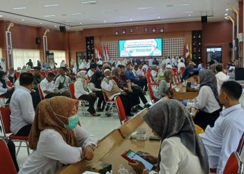 Hari Kesehatan Nasional: ASN dan Nakes Bandar Lampung Kompak Donor Darah