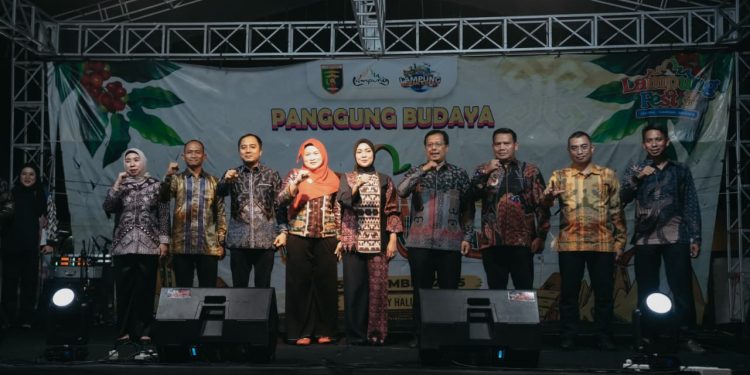 Lampung Fest 2025 Resmi Ditutup, Gubernur Soroti Lompatan Wisata dan Ekonomi Kreatif