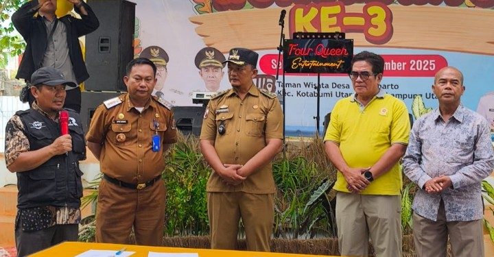 Kagama Lampung Kembangkan Potensi Desa Wonomarto Melalui Program Desa Binaan