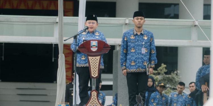 Wabup Pesibar Ajak Masyarakat Teladani Semangat Pahlawan