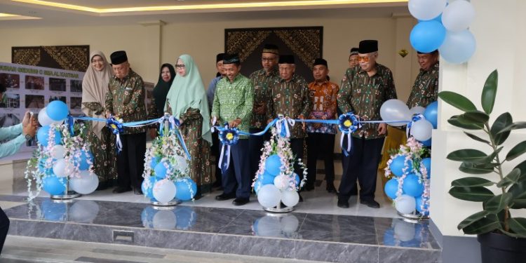 Tasyakuran Milad Al Kautsar Dibarengi Peresmian Al Kautsar Indoor Sport Center