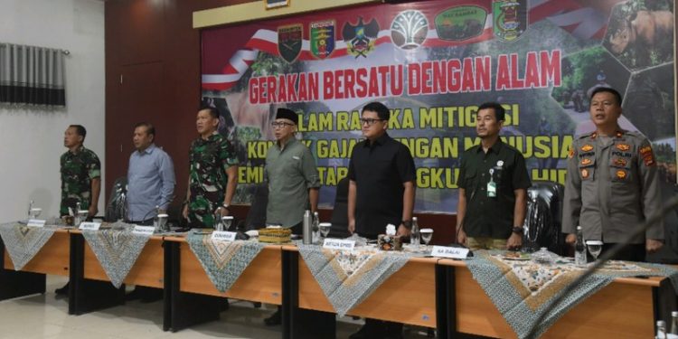 Giri Akbar Hadiri Gerakan Bersatu dengan Alam di TN Way Kambas