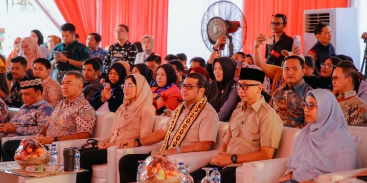 Lampung Terdepan MBG, Menparekraf Dorong Ekonomi Kreatif Bangkit