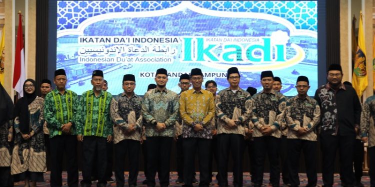 Gubernur Harap IKADI Jadi Penggerak Moral dan Pemberdayaan Umat