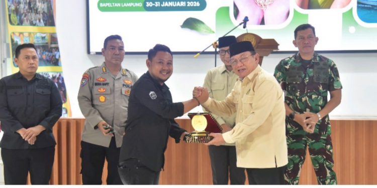 Ketua Komisi II DPRD Lampung Hadiri Pengukuhan KTNA , Perkuat Sinergi Petani dan Nelayan
