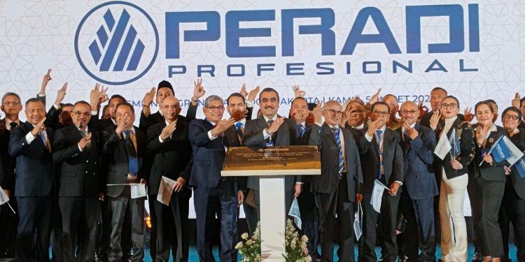 PERADI PROFESIONAL Dideklarasikan, Advokat Dorong Marwah Hukum dan Kepedulian Sosial