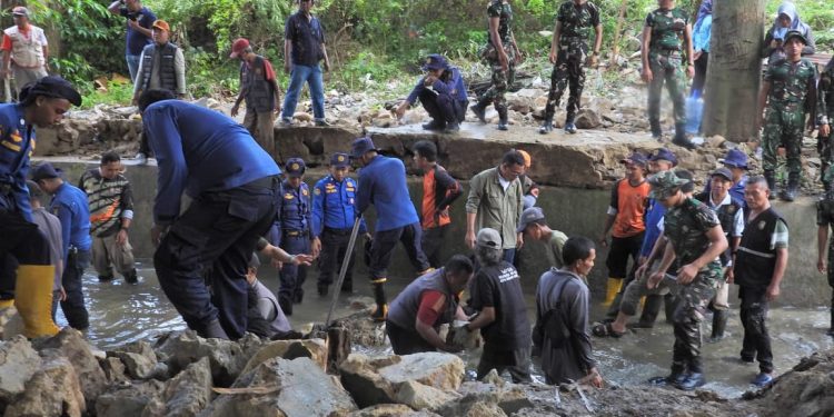 Pemkot–TNI Gas Pol Normalisasi Sungai, Cegah Banjir Berulang