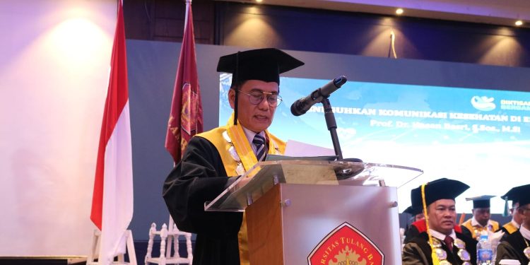 Universitas Tulang Bawang Kukuhkan Hasan Basri sebagai Guru Besar