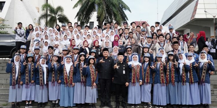 Hardiknas 2026, Lampung Tegaskan Pendidikan Jadi Kunci Masa Depan