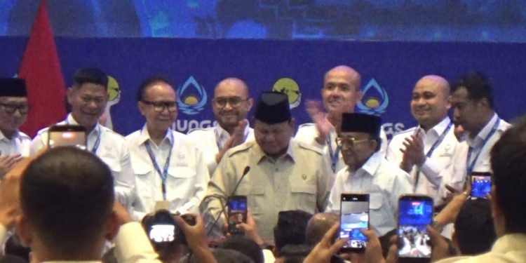 Prabowo Jawab Kritik Kunjungan Luar Negeri, Tegaskan Politik Bebas Aktif