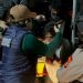 Brimob Kawal Evakuasi Pelaku Curat di Natar