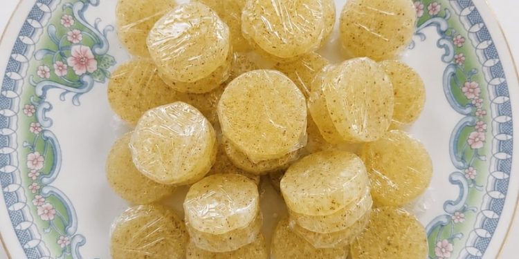 Mahasiswa Unila Olah Bonggol Nanas Jadi Permen Herbal Pereda ISPA