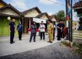 Eva Tinjau Perbaikan Jalan Wala Kuba Sukabumi