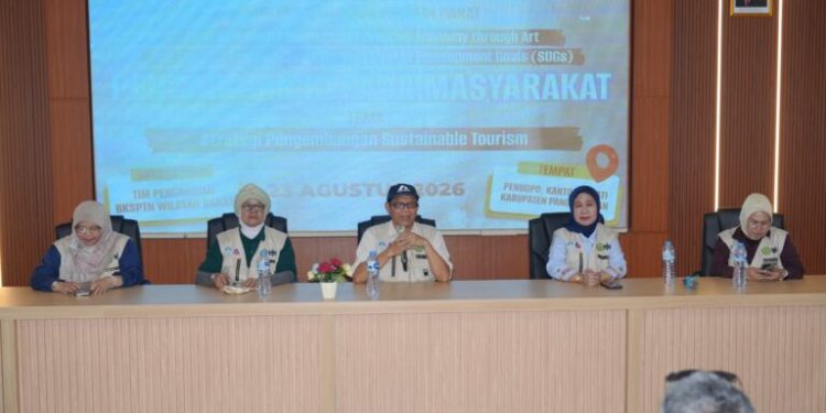 Rektor Unila Hadiri Pengabdian Masyarakat BKS PTN Wilayah Barat di Pangandaran