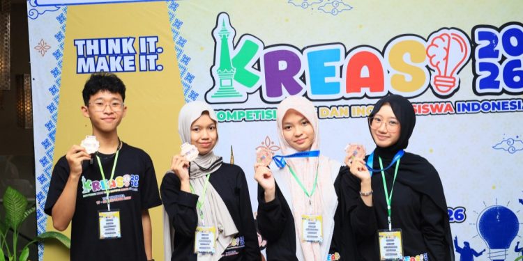 Tim SMA Al Kautsar Raih Medali Perunggu dan Honorable Mention Kompetisi Riset Nasional